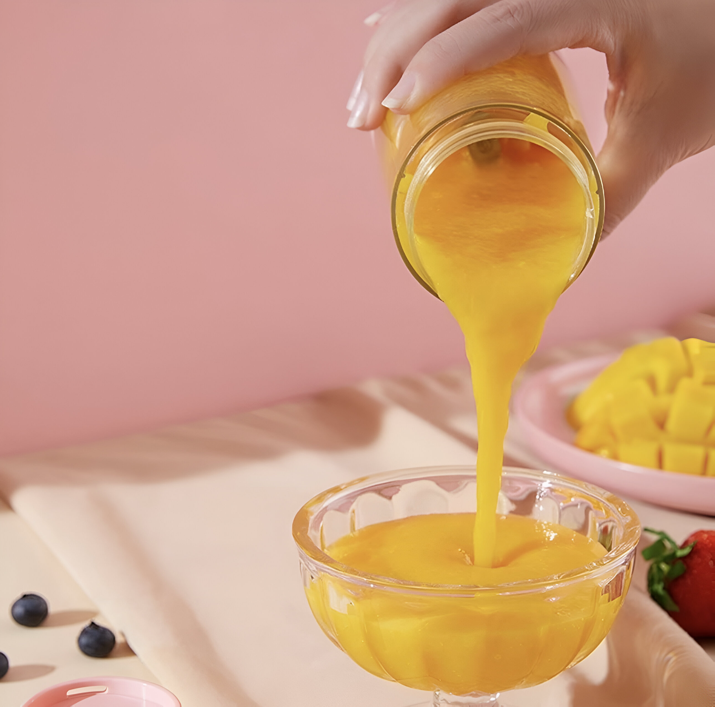 JuiceGo β Portable Rechargeable Juicer Cup